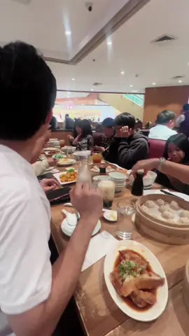 my sleep buddy! #SnoozeSundaysWithEfficascent #EfficascentExtreme 