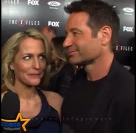 Just to make it clear 🤣 This is not real. They are not together and never were a couple (🙄) Video just for fun and because, deep down, it's what many of us would have wanted 🤭 #GillianAnderson #DavidDuchovny #DanaScully #FoxMulder #TheXFiles #ExpedienteX 