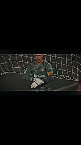 حسب الطلب //تصديات تير شتيكن //اطلبو اي لاعب انزل عليه //ها يولد شلونكم 😅☠️💜👍//#fyp #viral 