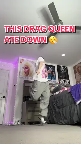 LEASH PART ATE IG: amir.karaman 🔥 #viral #heels #rupaulsdragrace #mood #foryou #fyp #fypシ #music #dancer #performer #performance #dance #choreography #leash #dog #rupaulsdragraceleash #walk #strutt #heel #vogue #waacking 