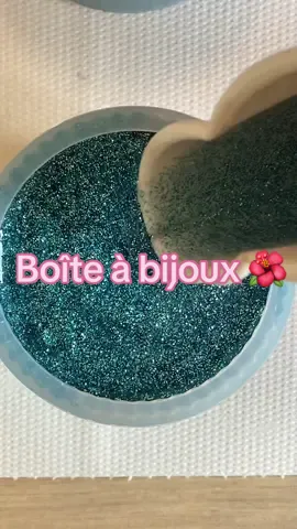 Boîte à bijoux bleu canard pailletée 🌺 #resineart #resinepoxy #pourtoi #foryou #paillettes #fyp 