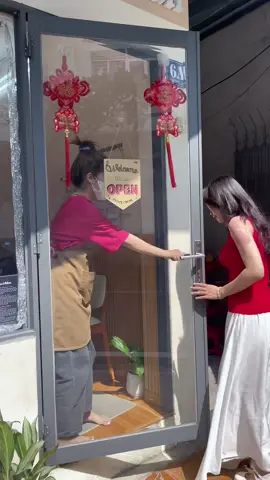 Các nàng book lịch nail tết chưa nào?  #tiemnailmooncantho #tiemnailmoon #tet2024 #cantho #nails #nailboxcantho #xuhuong 