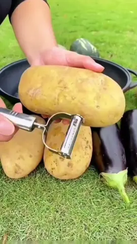 Pisau kupas 2 in 1😱🤗 #livestreaming #trendingtiktok #barangtiktokshop #tiktokviral #tiktokshopindonesia #barangberguna #barangunik #pisaukupas2in1 #pisaukupasstainless 