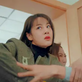 She caught her husband cheating in her home.😠😠🙊🙊#theperfecthusbandinthemirror #xingfei #renjialun #mengziyi #minidrama #zhongchuxi #chenyao #huyitian#tansongyun #renjialun #anglebaby #xingfei #renmin #zhangzifeng #phimbo #phimtrungquoc #cdrama #chinesedrama #foryou #xiaozhan #luoyunxi