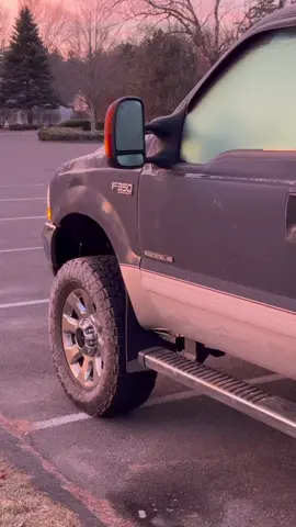 Sunrise vids hit diff #f350 #f350superduty #ford #trucktok #trucks #seventhreepowerstroke 