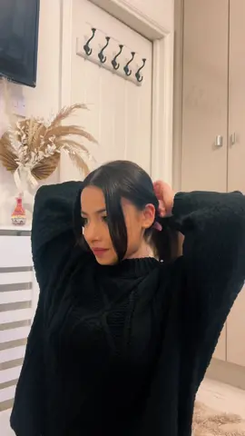 Get yours now before it all runs out ♥️♥️ . #bkanddeenasworld #deena #adeenashaiaan #shaniisworld #bkandadeenawedding #modestwear #comfyoutfits #comfylooks #fyp #foryoupage #viral #tiktokshop #modestinspo #style #blackjumper #jumper #hairupdo 