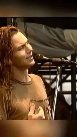 Pearl Jam - Black (Live At PinkPop Festival 1992) #pearljam #rock #music #video #musica #90s 