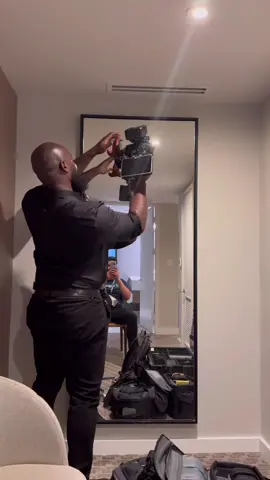 It’s not that crazy, is it?💀 #realitycam #weddingfilmmaker #weddingvideographer #weddingfilmmaking #weddingvideography 