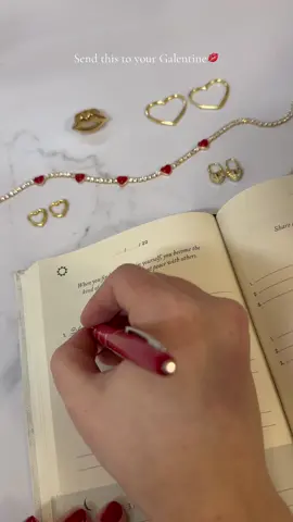 Send this to your Galentines💋 Shop online at www.kikichicshop.com or visit us in person!🛍️ Location: 637 Broadway NY, NY 10012  Open Everyday from 11 am - 7 pm #supportlocal #soho #nycboutique #giftideas #trendyjewelry #newyorkcityboutiques #cuteaccessories #trendynecklace #currentjewelrytrends #trendybracelets #trendyearrings #trendyrings #womanowned #womenentrepreneur 