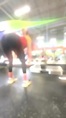 I was not feeling like working out after having a long bout of morning sickness this morning. But I did it anyways cause I’m not a little bitch. 😏 #glutes #deadlifts #CapCut 