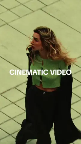 Sorteamos este gimbal esta semana? 🫣 #fashionfilm #cinematic #bts #detrasdecamaras #filmmaker #cinematicvideo #model #commercial #videoportrait 