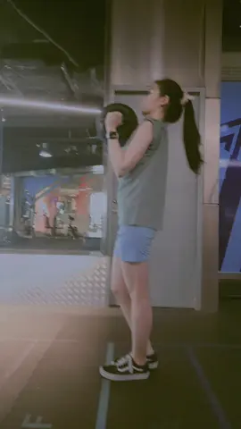 #gym #GymTok #Fitness #workout #jakartautara #pluit #muarakarang #celebrityfitnessindonesia #celebrityfitness #health #fypシ #fyp #fullbodyworkout #weighttraining 