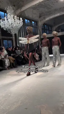 What a stunning show via harpersbazaar and wwd #rahulmishra #couture #fashionweek #fashionshow #Runway #parisfashionweek #fypシ 