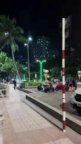 Nhatrang về đêm thật tuyệt 🥰#viewtrieudo😍 #CapCut #xuhuongtiktok #nhatrang 