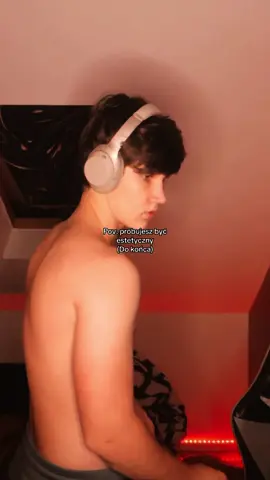 Lecimy po 10k follow #xyzcba #gymrat #dc #silownia #trening #silowniatok #motywacja #cel #iwojkos #viralpolska #drogadocelu #planytreningowe #ciezkapraca #pracanadsobą #calyswiat #rzeczynasilownie #plecy #estetyka 