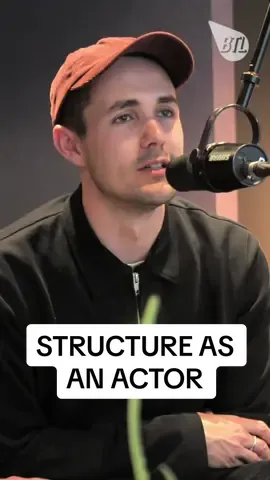 Jonah Hauer-King on the structure of his life as an actor #jonahhauerking #hallebailey #thelittlemermaid #beforethelightsuk #podcastclips #thetattooistofauschwitz #fyp #actortok