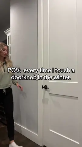 I just want in the pantry! 😩 Static electricity gets me every time!! My anxiety cant take it.  #static #shock #fyp #foryou #trend #funny #haha #