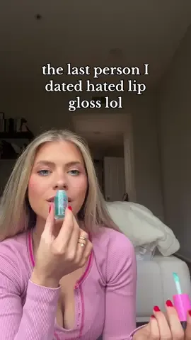#TooFacedPartner if the person you’re dating doesn’t like lip gloss be single and get more lip gloss @Too Faced Kissing Jelly Lip Oil Gloss is my fave – available @sephora 