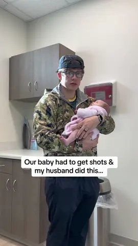 Poor baby🥹❤️she did sooo good though!!! #taylorandsoph #shots #baby #husbandreacts #dadsoftiktok #dad 