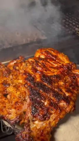 عبالك شي بشهي؟ اطيب فروج عالفحم  لدينا خدمة دليفري  📍Beirut_Lebanon Borj hammoud municipality building  📞01 261 439  📲 81 644 720  #bastermabedo #basterma #bedo #sojouk #rosto #makanek #shawarma_sojouk #grill #burgers #delivery #borj_hamoud