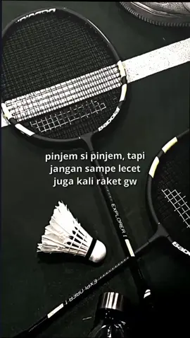 sp temen klean yg gini? [saran mending beli 2 raket yg ori sm yg kw bwt jga² hehe] #badminton #storybadminton #storywa #foryou #fy 