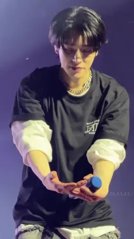 He's made me melt 🖤 #jake #jakesim  #enhypen 