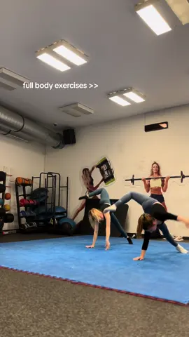love them!! tag someone you would try this with🫶🏼 #fullbodyworkout #exercise #workout #full #body #gym #yoga #gym #GymTok #gymnastics #sport #sportstiktok #sportcentrum #backwalkover #premet #dance #contemporarydance 