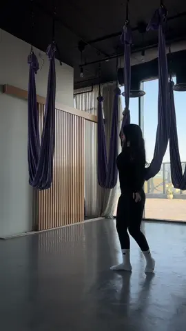 #yoga #aerialist #aerialyoga 