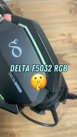 Entre no jogo de uma maneira que você nunca imaginou, aproveite cada passo, cada tiro, cada detalhe. A qualidade sonora deste headset é uma explosão de realidade! Disponível em: www.cellfy.com.br . . . . . . . #gamer #gaming #game #fortnite #pc #ecommerce #novidades #cellfy #headset #headsetgamer #computador #setupgamer