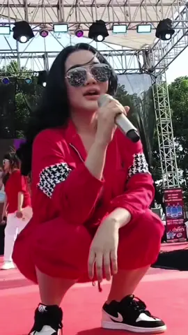 Celana sobek #lalawidy #psi #partaisolidaritasindonesia  #zakyentertainment 