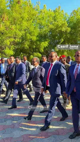Somali israacdan donayna ❤️🇸🇴#CapCut #madaxwevnedeni #Caleemasaarka #puntland  #fyp?  #2024 #garowe #nugaal #somalia #somalitiktok #for #tiktok #foryou #foryoupage  #video #fyp # #fypage  #puntland #somalia #somaaliya #caarif