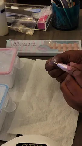 Press on nails removal  #pressonnails #nailsvideotutorial #nails #pressonnailsremoval l #CapCut 