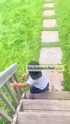 When Grandpa is the real deal !❤️👌 #Love #cute #kids #grandpa #omg #enjoyment #Lifestyle #explore #instadaily #reelsinstagram #viralvideos #smile #funny #funnyvideos 