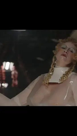 Maison Margiela Couture Spring 2024 #maisonmargiela #margiela #johngalliano #hautecouture #hautecoutureweek #parisfashionweek #fashionweek #fashion #fashiontiktok #Runway #model #foryoupage #foryou #fyp #fy 