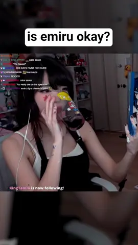what is she doing?? #austistic #emiru #emiruclips #art #twitchfails #streamer #fyp