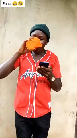 Alex Mukulu alemelako banange  mbu ndamba pono 😀😀😀@Mr_Cup #foryoupage #foryourpage #foryoupageofficiall #foryoupage❤️❤️ #mrcup #alexmukulu #pono #fahadliveuganda #ponography #bbstv #interview #pono #trendingvideo #viralvideo #viral #labisa #comedies #funnyvideos #funny #trendingtiktok #tiktokuganda @IAM DENO256🇺🇬 @Dj Rishad 