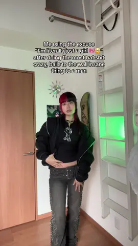 U said u like crazy girls? Why u mad your ex from grade 3 and their extended family is in my search history?? 😑🙄😋😘🥰👹🎀