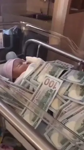 Rich kids 🥴 #richkid #richbaby #cutebaby #babylove #babytiktok #trending 