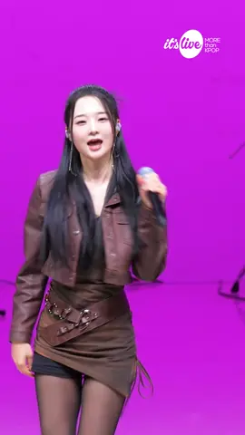 [it’s Live] 라임라잇 (LIMELIGHT) - “TA-DA!” 미방분 1인캠 가은 ver. #itsLive #라임라잇 #TA_DA #LIMELIGHT #Fancam #직캠 #KPOP #잇츠라이브