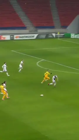 Goles y jugadas increíbles en el planeta Fútbol 💪#Soccer #futbol #football #golazo #goalfactory #futebol #goals 