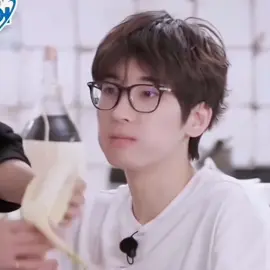 A Little boy 🥹 #seventeen #wonwoo #svt #fyp 