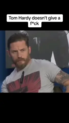 Tom Hardy destroys this interviewer 😏😯 #tomhardy #tomhardylegend #celebrityinterview #tomhardyinterview #moviestar #venom #peakyblinders #movietok #tomhardyfan #interviewgonebad 