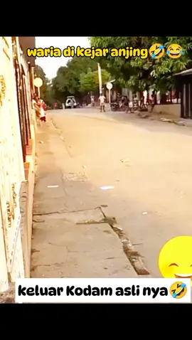 keluar Kodam yang sesungguhnya 🤣🤣🤣 #komedi #dikejaranjing #lucu #ngakakparah 