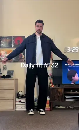 Daily fit 132 ZARA navy workwear jacket, H&M loose fit black corduroy trousers, white tee and black converse chuck all stars #outfitinspo #outfitideas #mensstyle #fitstosteal #mensstyleinspo #OOTD #winterfashion 