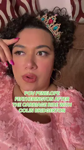 Penelope Featherington coming off the pavement being like, “Wait. What just happened?”😂 but also being like, “Yes!” to Colin Bridgerton’s proposal🥹😍🥰 #bridgerton #bridgertonseason3 #polin #penelopefeatherington #colinbridgerton #carriagescene #carriageride 