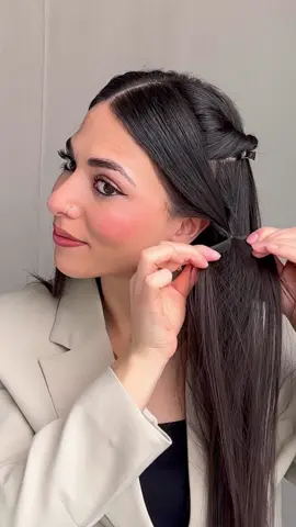 Easy Hair Hack 😍✅ #hairstyletutorial #hairideas #easyhairstyles #hairhacks #hairinspo #hairtok #hairtrends #longhairstyles #shorthair 