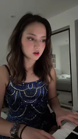 Such a beautiful song #taylornation #taylorswift #midnights #midnightstaylorswift #bejeweled #TSTheErasTour #swifttok #seatgeektaylorswift #bejeweled #swifttok #reputationtaylorsversion #taylorsversion #seatgeektaylorswift 