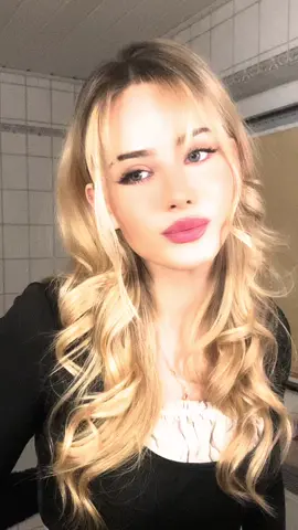 this song has a special place in my heart 🤭🫶🏻😭 #fyp #fy #viral 