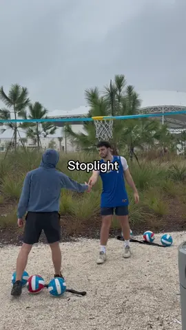 Halo ball mini games ⬆️ - #basketball #ball #sport #sports #competition #game #outside #florida #palmtree #fun #haloball #baller #shot #shooting #jumpshot #wet #gotthisforyou #foryou 