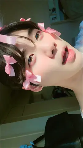 It's you babe 😘 . . . . . . . . #korean_boys #korean_boys_ #koreanboys #coreanboys #korean_boy #koreanboystyle #sexykorean #boykorean🔥 #koreanbody #koreanboss #boyskorean #fyp #viral #ulzzang